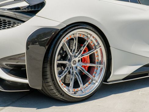 Used 2022 McLaren 765LT RWD image 50