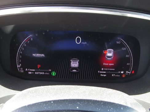 Certified 2024 Acura MDX SH-AWD w/ Technology Package image 28