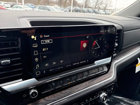 New 2026 GMC Sierra 2500 SLT w/ SLT Premium Package image 12