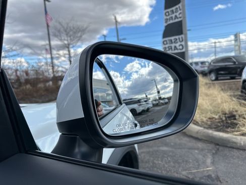 Used 2026 Nissan Rogue SV w/ SV Premium Package image 22