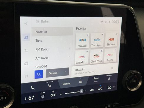 Used 2024 Lexus RX 350 FWD w/ Technology Package image 22