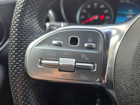 Certified 2022 Mercedes-Benz GLC 300 4MATIC image 33