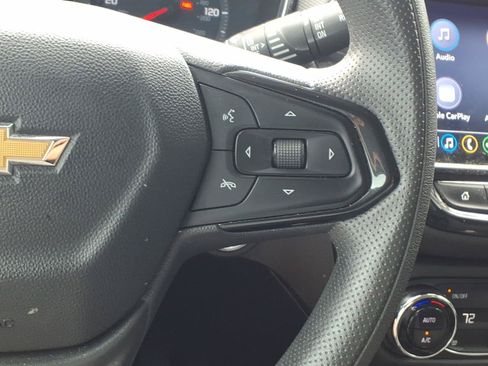 Used 2023 Chevrolet TrailBlazer LT w/ Convenience Package FWD image 19