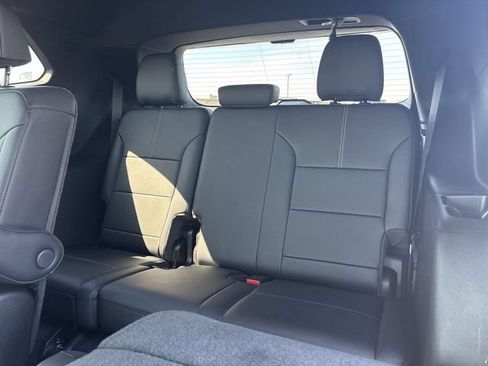 Certified 2026 GMC Acadia Elevation w/ Elevation Premium Package FWD image 17