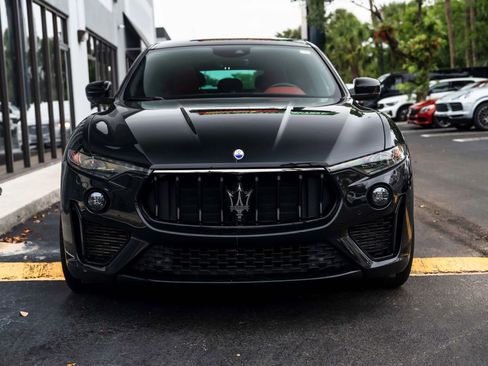 Used 2021 Maserati Levante S GranSport AWD/4WD image 3