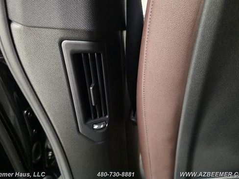 Used 2024 BMW iX xDrive50 AWD/4WD image 20