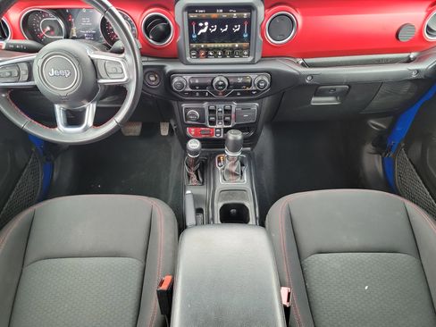 Used 2022 Jeep Gladiator Rubicon w/ Trailer Tow Package AWD/4WD image 17