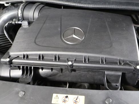 Used 2022 Mercedes-Benz Metris image 10