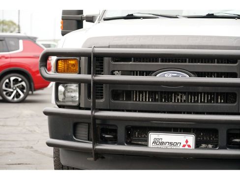 Used 2008 Ford F350 XL image 9