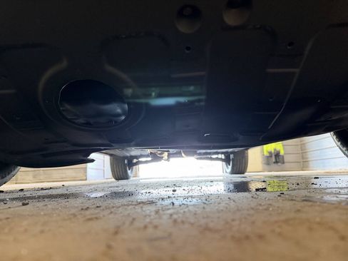 Used 2010 Hyundai Tucson GLS w/ Popular Equipment Pkg 2 FWD image 13