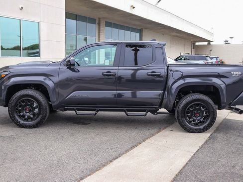 Used 2026 Toyota Tacoma TRD Sport RWD image 6