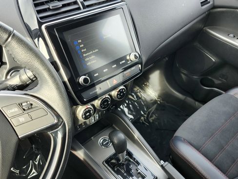 Used 2024 Mitsubishi Outlander Sport AWD image 30