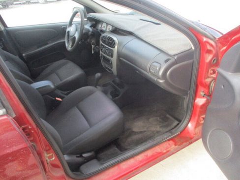 Used 2005 Dodge Neon SXT image 19