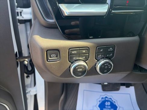 New 2026 GMC Sierra 1500 SLT w/ SLT Premium Plus Package AWD/4WD image 19