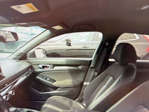 Used 2024 Honda Civic Sport image 9