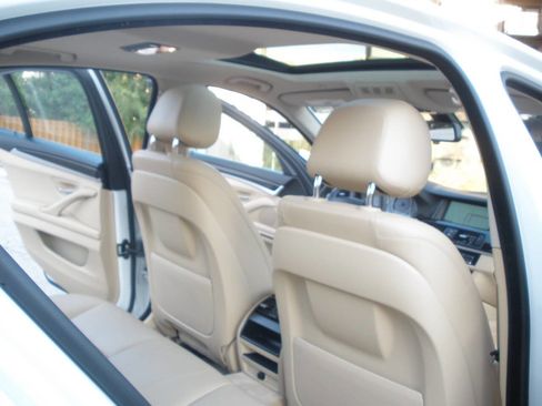 Used 2014 BMW 528i Sedan image 34