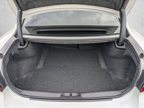 Used 2020 Dodge Charger R/T w/ Blacktop Package image 6