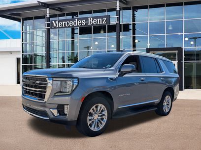 Used 2022 GMC Yukon SLT w/ SLT Premium Package