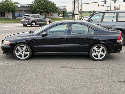 Used 2004 Volvo S60 R AWD/4WD image 11