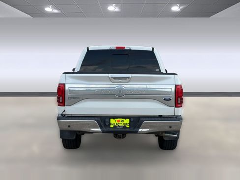 Used 2015 Ford F150 King Ranch w/ Equipment Group 601A Luxury RWD image 10