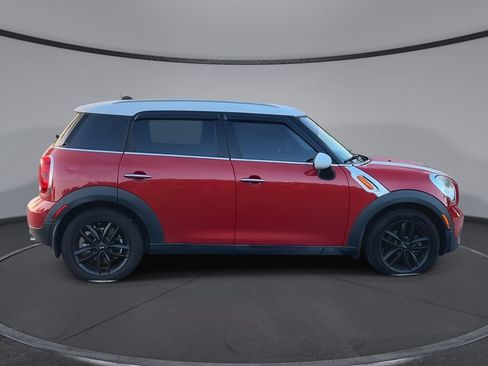 Used 2013 MINI Cooper Countryman FWD image 9