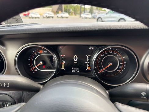 Used 2021 Jeep Wrangler Unlimited Sport AWD/4WD image 30