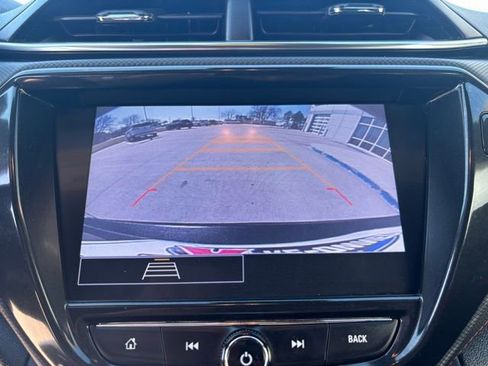 Used 2023 Chevrolet TrailBlazer RS w/ Convenience Package image 21