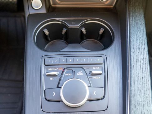 Used 2017 Audi A4 2.0T Ultra Premium w/ Convenience Package image 28