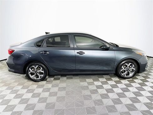 Used 2020 Kia Forte LXS image 9