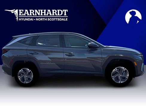 New 2026 Hyundai Tucson Blue SE AWD/4WD image 9