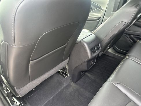 Used 2023 GMC Terrain AT4 w/ Infotainment Package II image 18