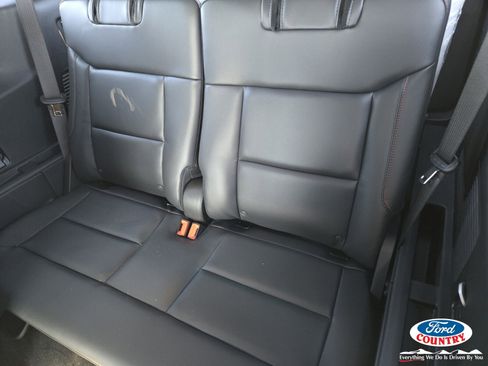 New 2026 Ford Explorer ST-Line w/ ST-Line Street Pack image 8