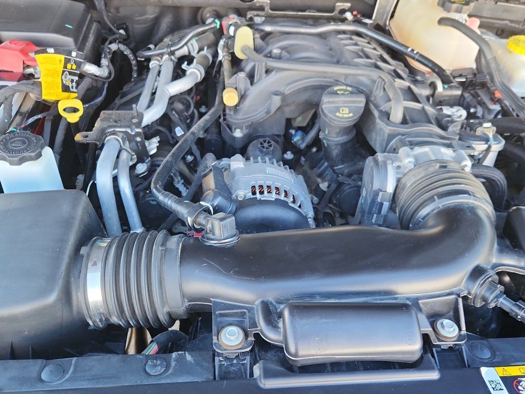 Used 2021 Jeep Wrangler Unlimited Rubicon AWD/4WD image 16