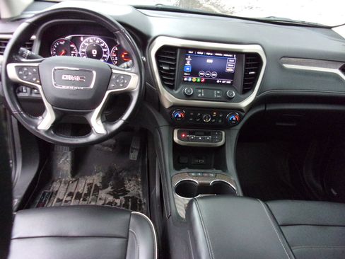 Used 2021 GMC Acadia Denali w/ Denali Ultimate Package image 12