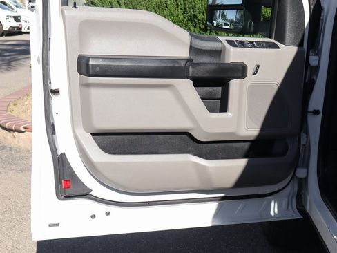 Used 2018 Ford F250 XL w/ Power Equipment Group image 18