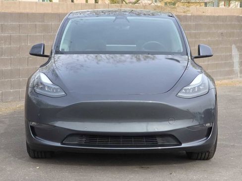 Used 2021 Tesla Model Y Performance image 4