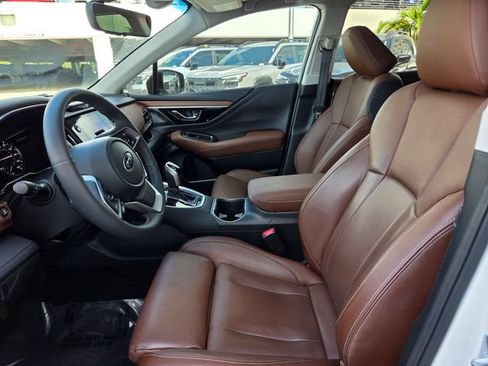 Certified 2022 Subaru Outback Touring AWD/4WD image 23