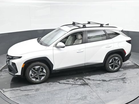 Used 2025 Hyundai Tucson SEL AWD/4WD image 46