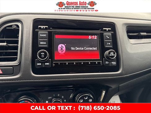Used 2022 Honda HR-V LX image 38