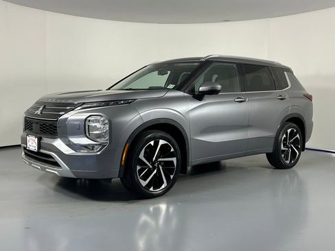 Used 2022 Mitsubishi Outlander SEL AWD/4WD image 3
