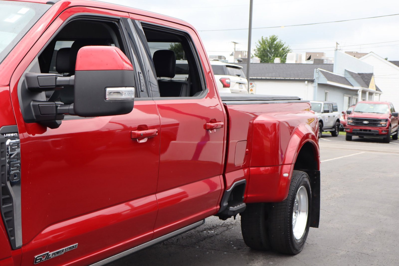 Used 2023 Ford F450 Lariat w/ Lariat Ultimate Package AWD/4WD image 3