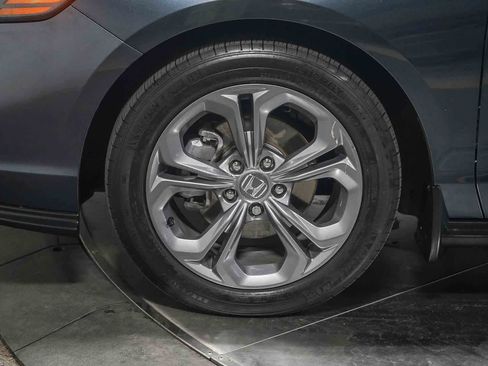 Used 2024 Honda Accord EX image 9