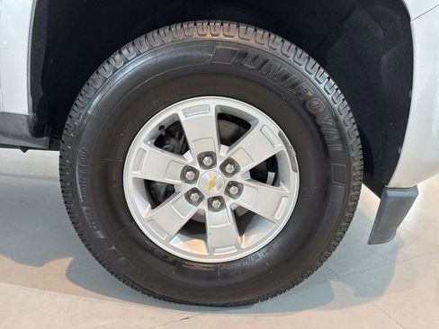 Used 2017 Chevrolet Colorado W/T w/ WT Convenience Package image 11