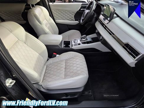 Used 2022 Mitsubishi Outlander SEL image 16