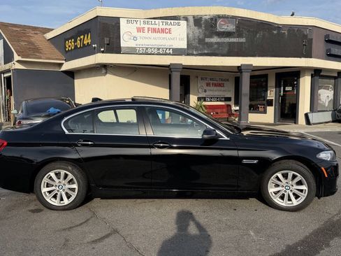 Used 2016 BMW 528i xDrive Sedan AWD/4WD image 6