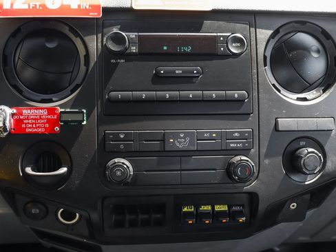 Used 2019 Ford F650 2WD Regular Cab Super Duty image 23