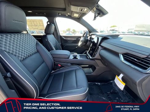 New 2026 GMC Acadia Denali w/ Super Cruise Package AWD/4WD image 21