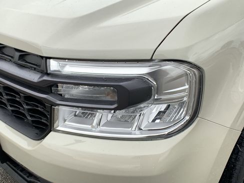 Used 2024 Ford Maverick XLT w/ XLT Luxury Package image 11