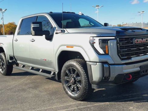 Certified 2024 GMC Sierra 2500 AT4 w/ Technology Package image 8