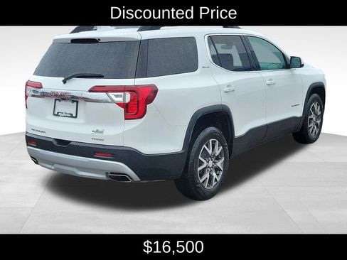 Used 2020 GMC Acadia SLE w/ Driver Convenience Package image 3